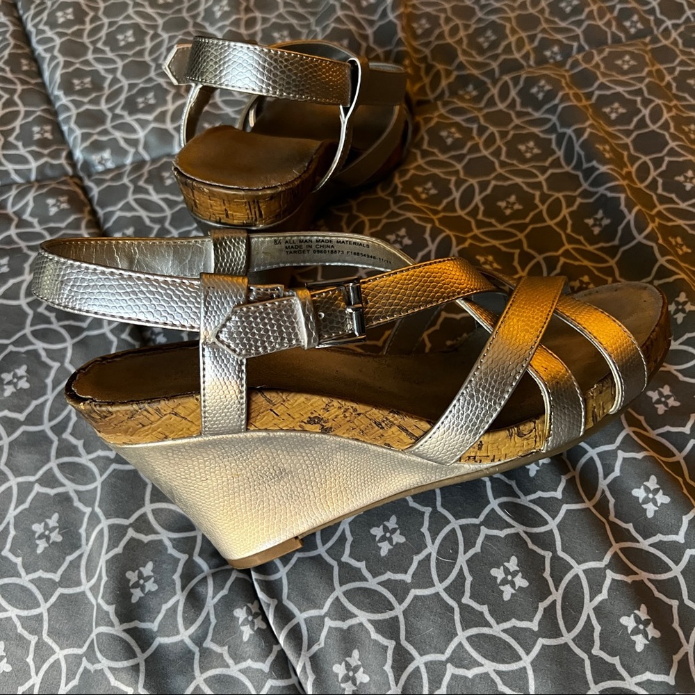 Wedge Heels - Picture 4 of 5